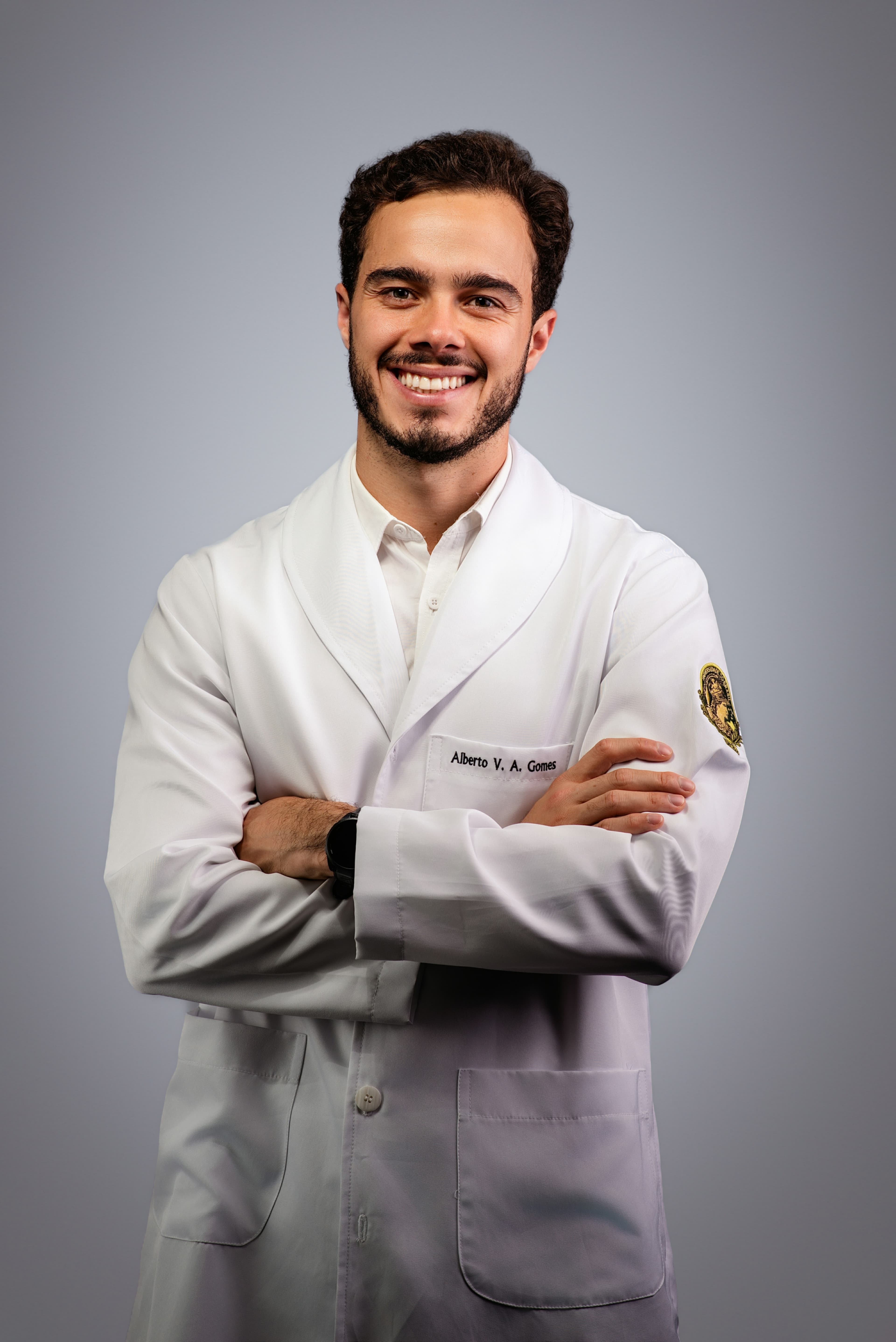 Dr. Alberto Vinicius de Almeida Gomes